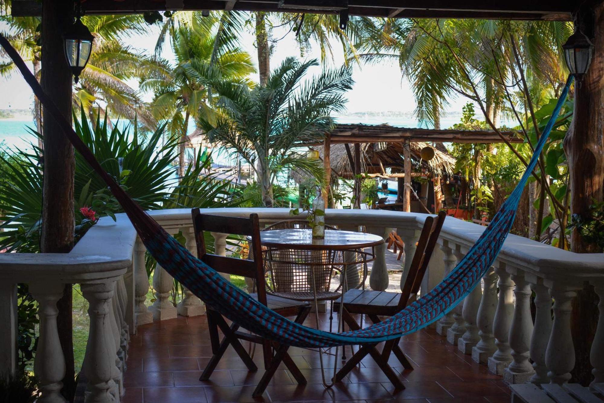 Tortuga Bacalar Bed & Breakfast Ngoại thất bức ảnh